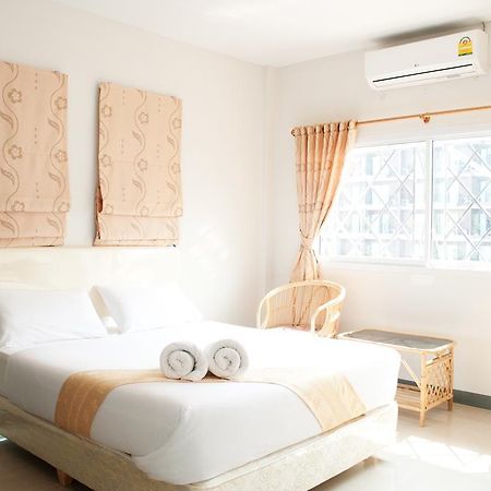 Buakhao Service Home Pattaya Oda fotoğraf